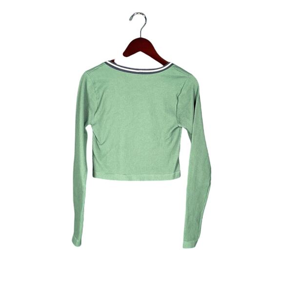 Out From Under Urban Outfitters Shirt Bundle (2)M/L GN/Blk LS V-Neck Ribbed Crop - Picture 4 of 5